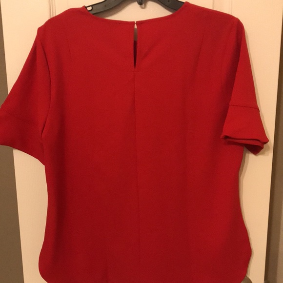 Red blouse - Picture 2 of 3